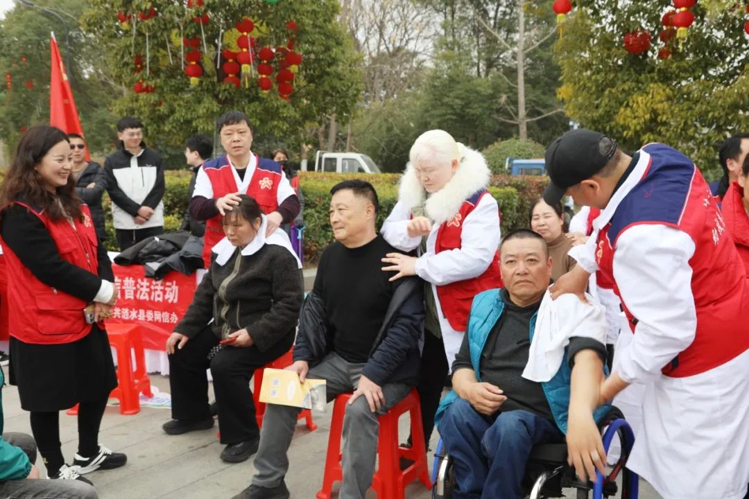 学雷锋10.jpg