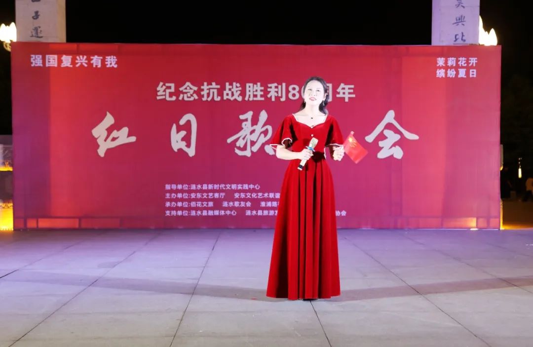 经典绕湖韵，初心映涟水