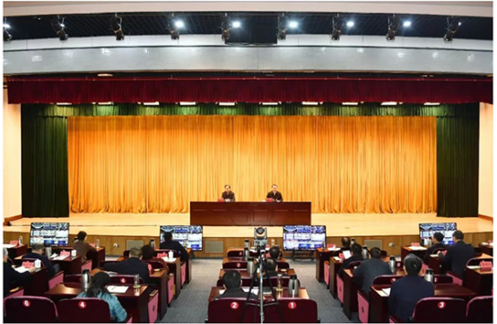 我县组织收听收看学习贯彻党的二十届四...