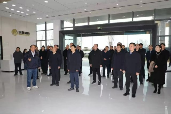 我县举行重大产业项目攻坚拉练活动