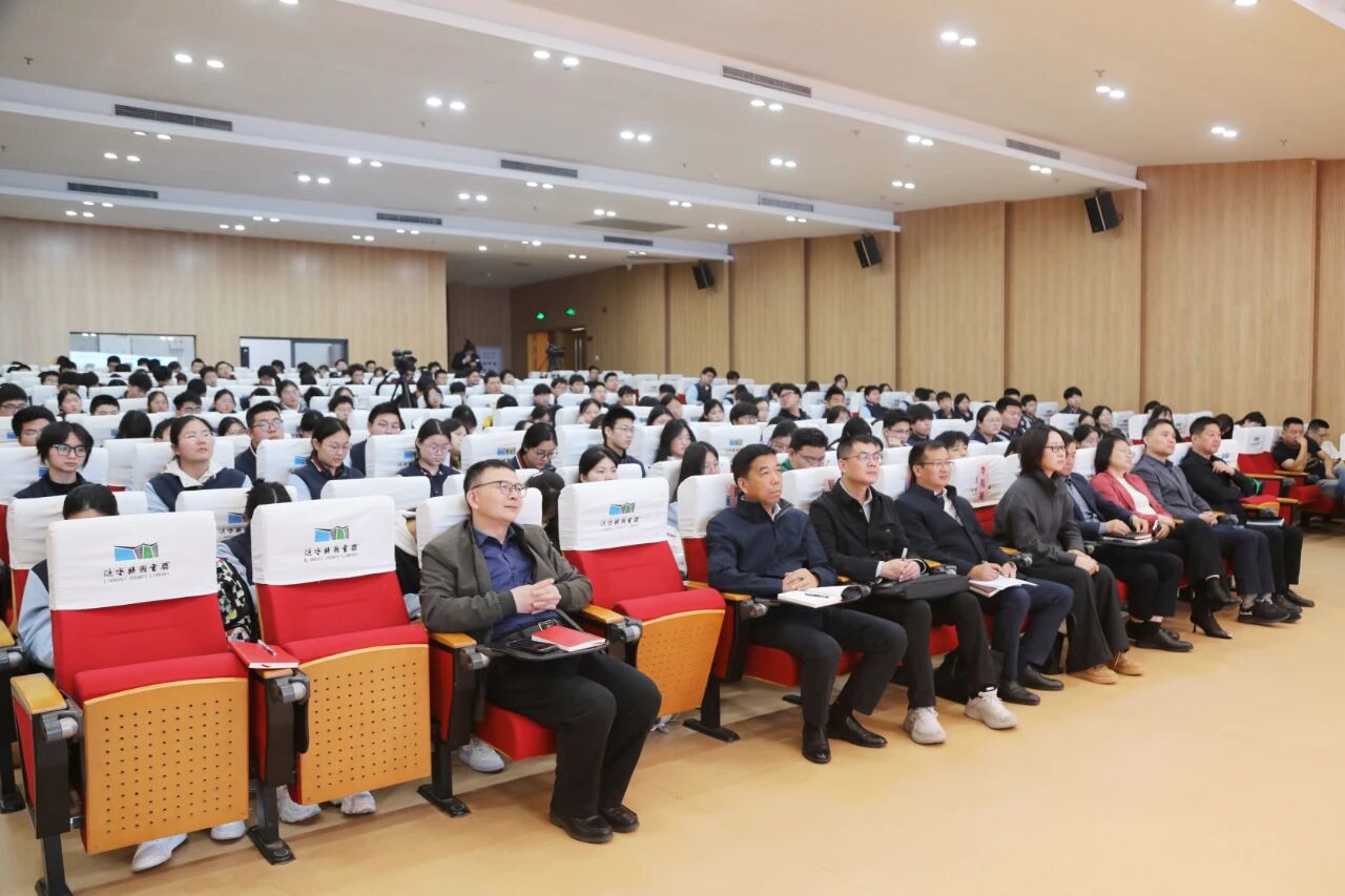 阅读讲座3.jpg